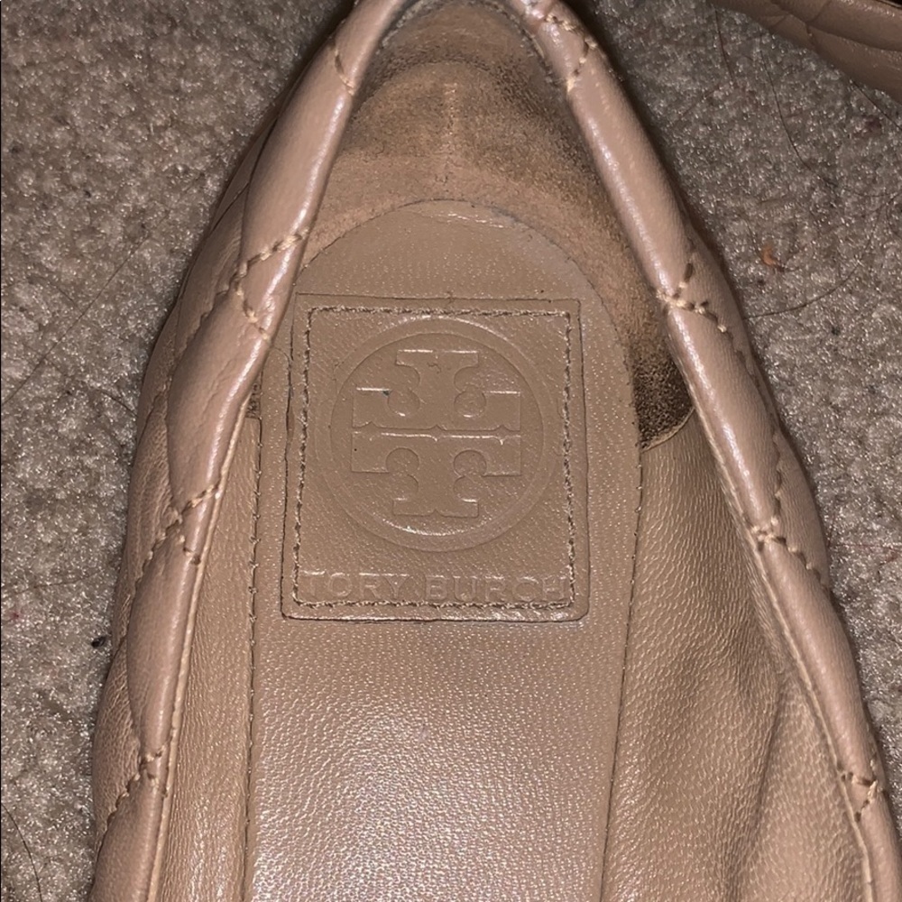 Tory Burch quilted flats size - 7 1/2 M - Picture 7 of 8